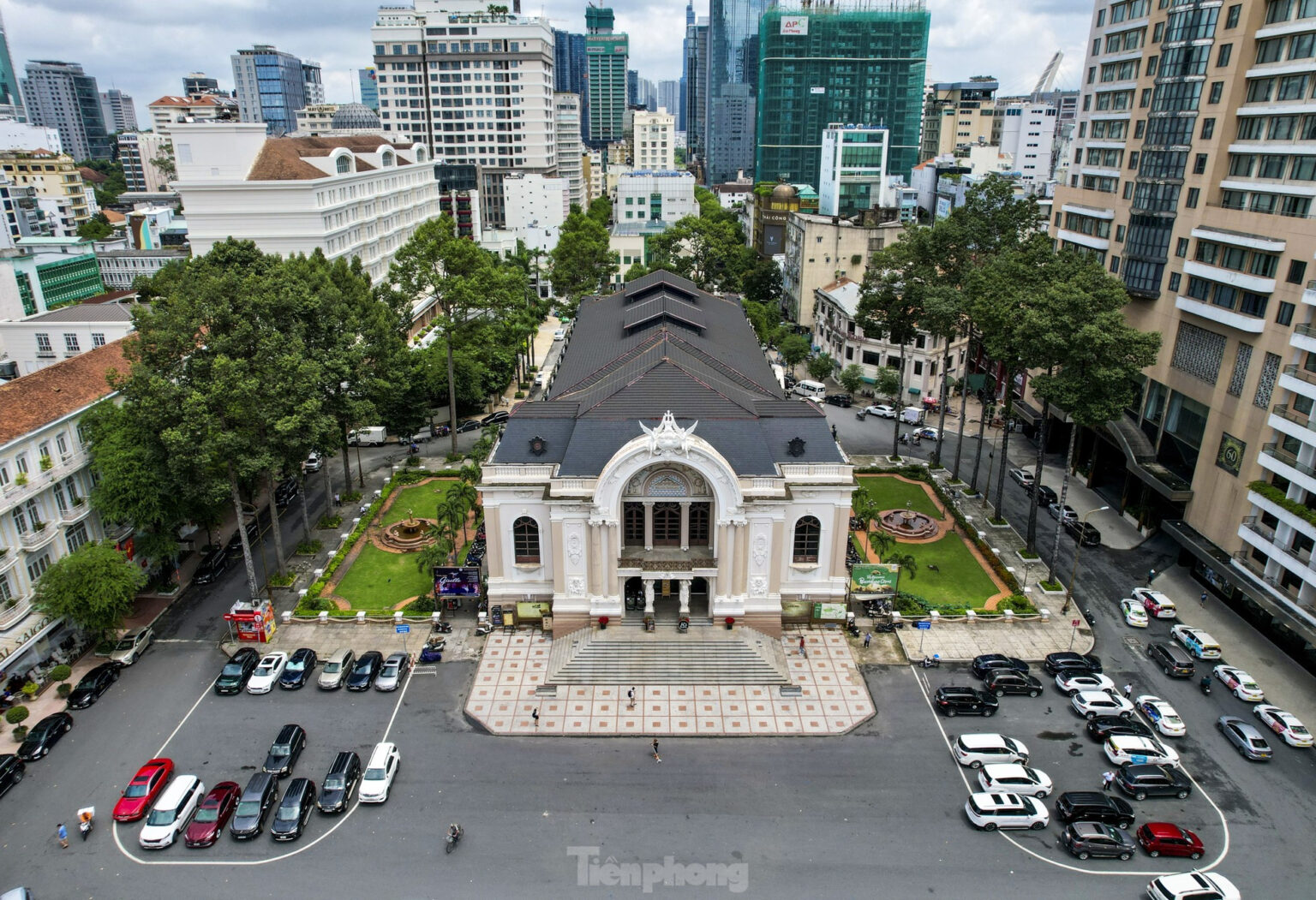 Nhà hát Thành phố - Tham quan Kiến trúc 