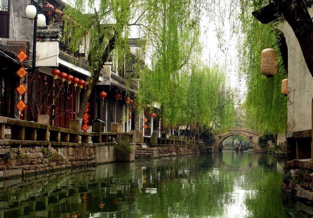 0407c6de-e343-45fb-a97b-d5f5eed87932